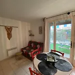 Belle Marina En Bord D'étang Hébergement de vacances