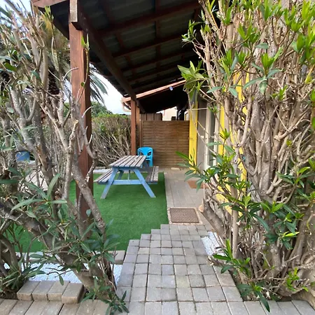 Belle Marina En Bord D'etang *